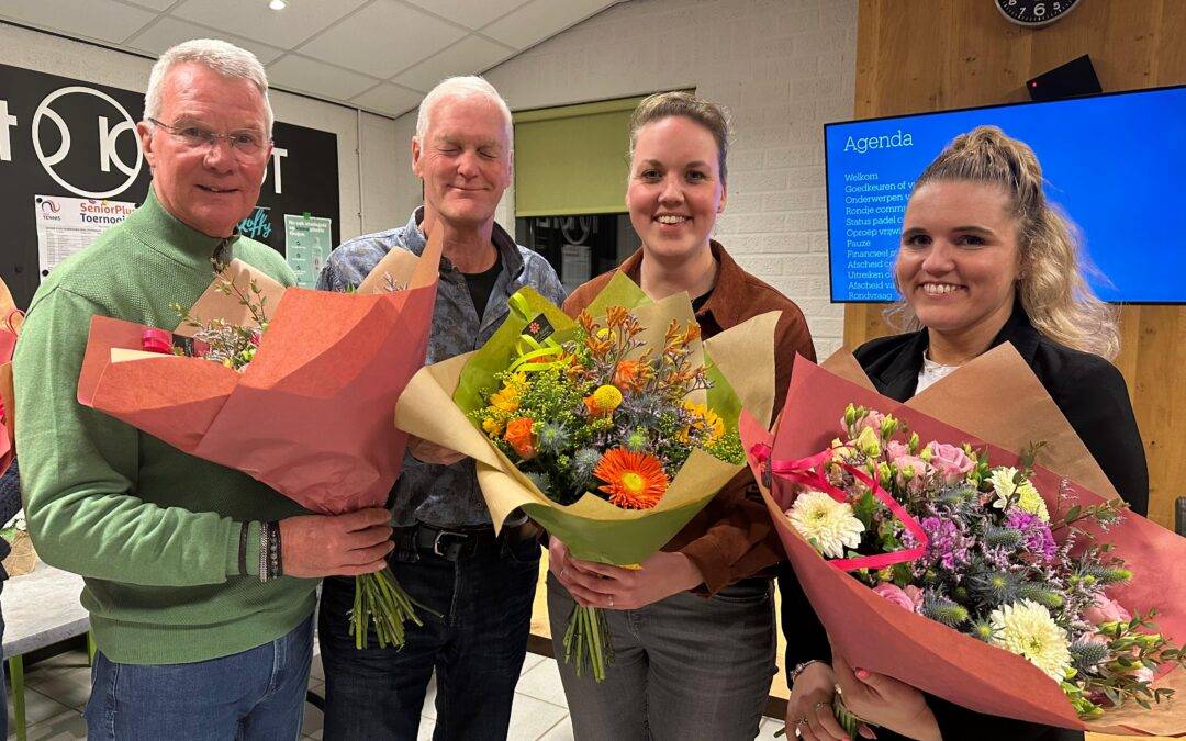 Afscheid van Roos en Roosmarijn uit ACE commissie